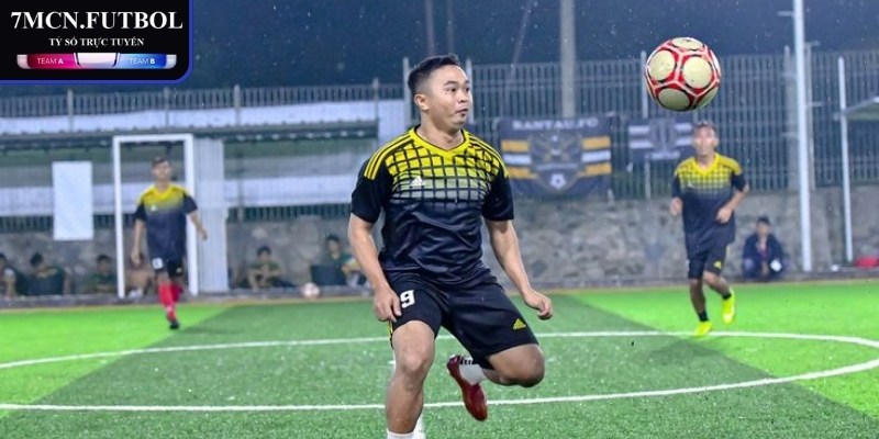 Những đặc điểm nhận diện bóng đá phủi