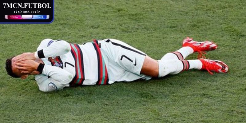 Tâm lý, nhịp độ, truyền thông tạo định kiến cầu thủ ăn vạ nhất thế giới