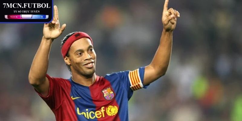 Tiểu Sử Ronaldinho - Biểu Tượng Bóng Đá Giàu Cảm Xúc 3 Tiểu sử Ronaldinho - Di sản của bóng đá
