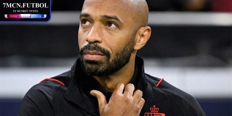 Kỹ năng dứt điểm đa dạng trong tiểu sử Thierry Henry